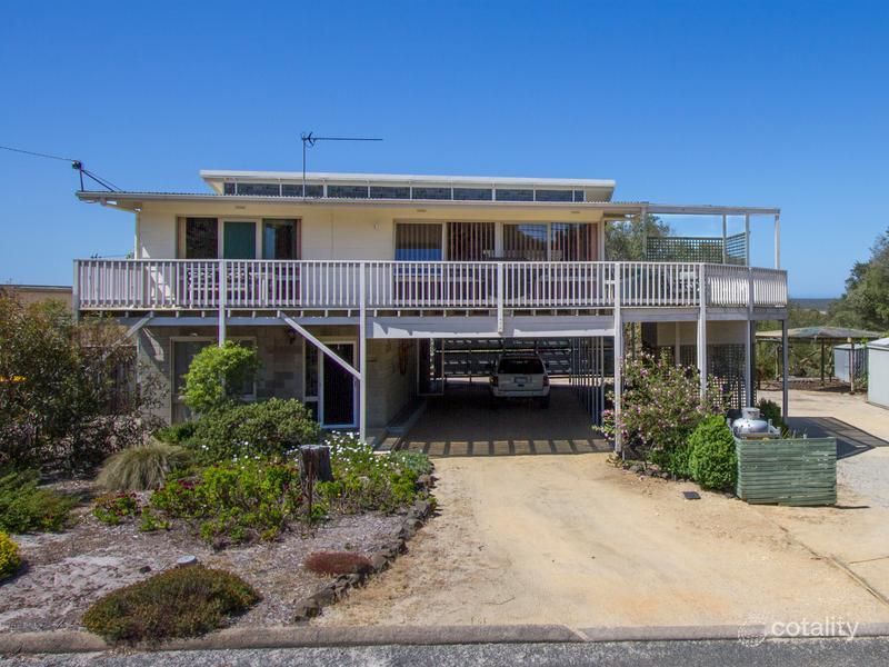 16-18 Aneta Ct, Loch Sport, VIC 3851
