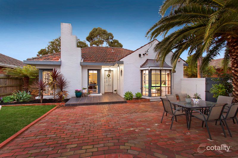 17 Thaxted Rd, Murrumbeena, VIC 3163