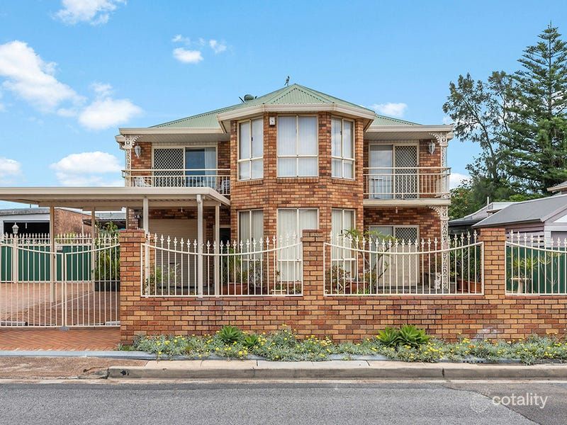 33 Roe St, Mayfield, NSW 2304
