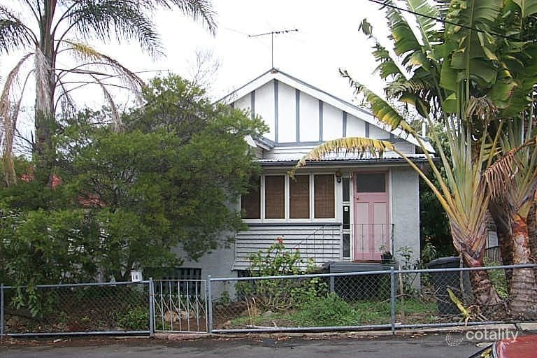 2/18 Wilton St, Woolloongabba, QLD 4102