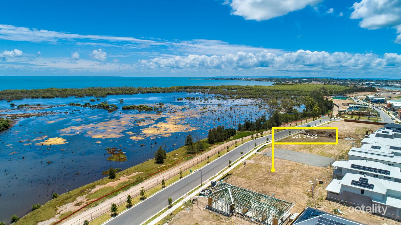 36 Coolum Pde, Newport, QLD 4020