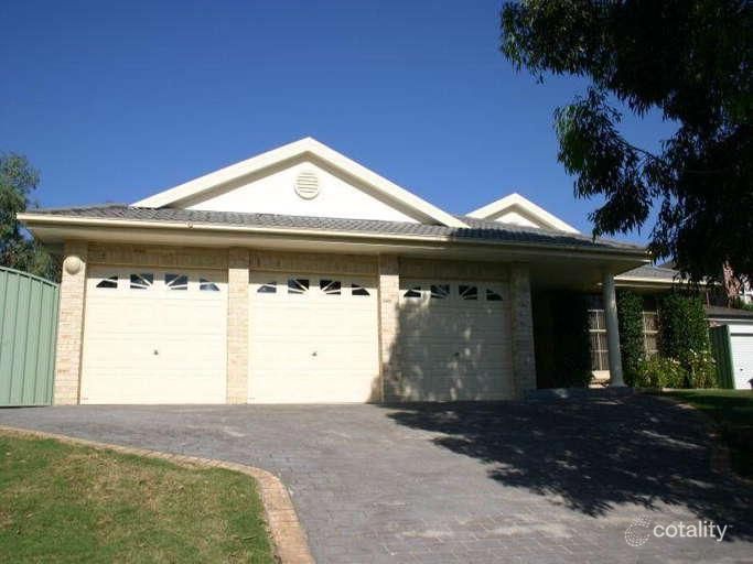 1 Maidstone Pl, Glenmore Park, NSW 2745