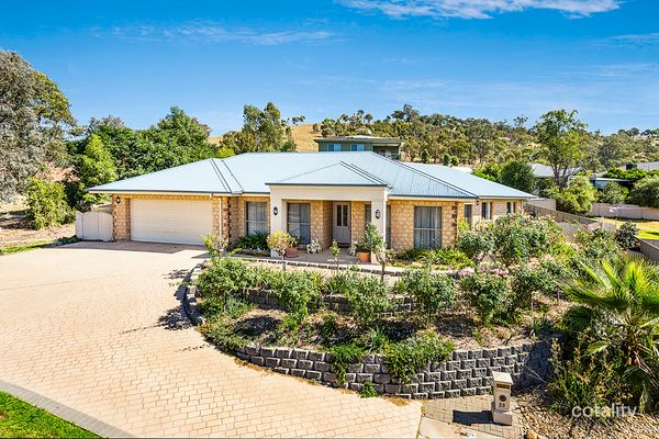 29 Yarralumla Dr, West Wodonga, VIC 3690