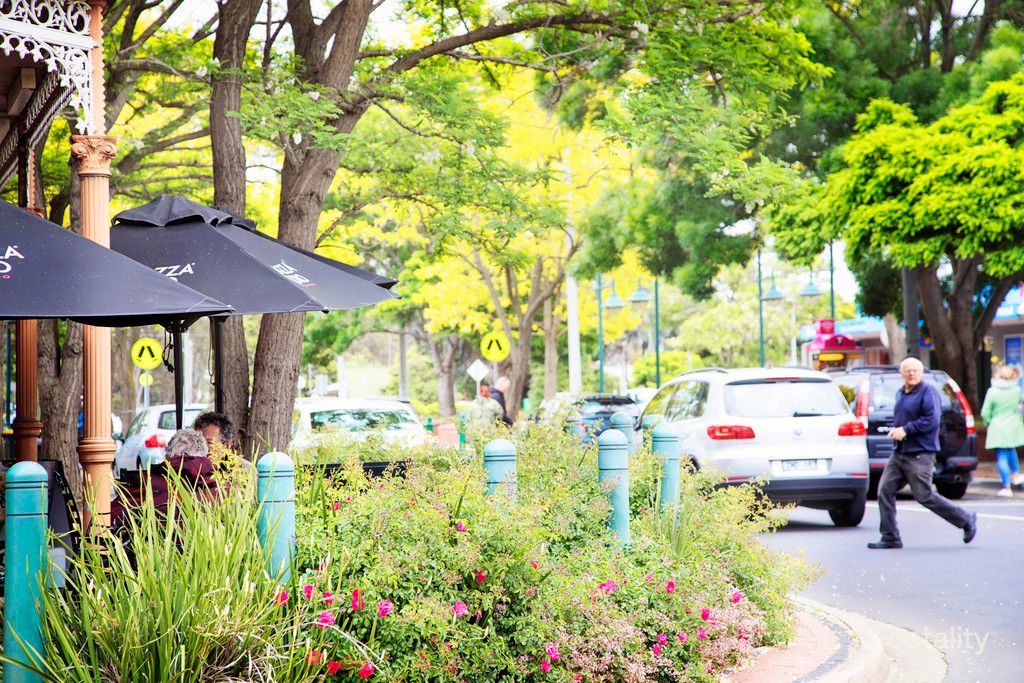 13-17 Radstock Ave, Highton, VIC 3216