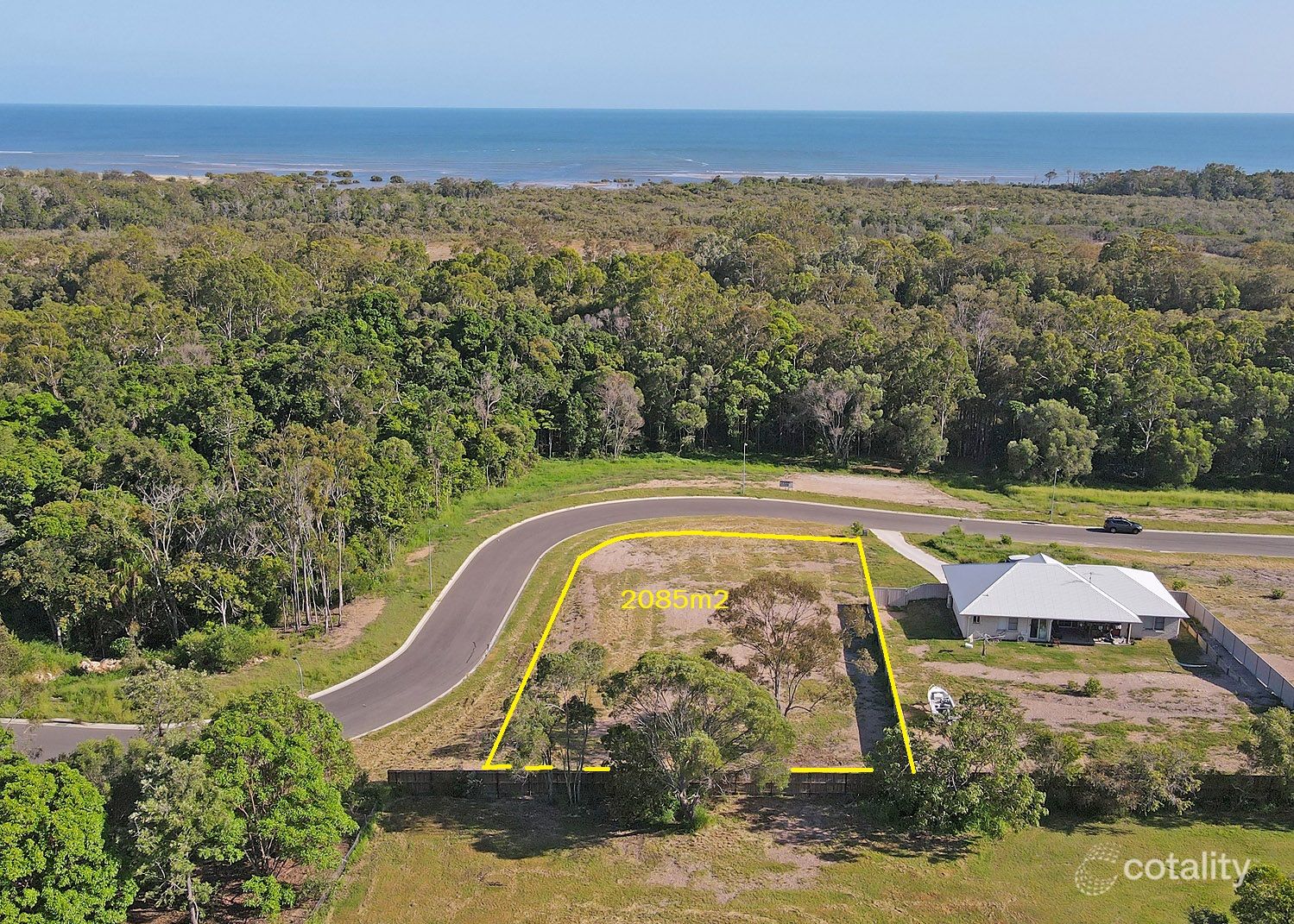 1 Waters Edge Dr, Craignish, QLD 4655