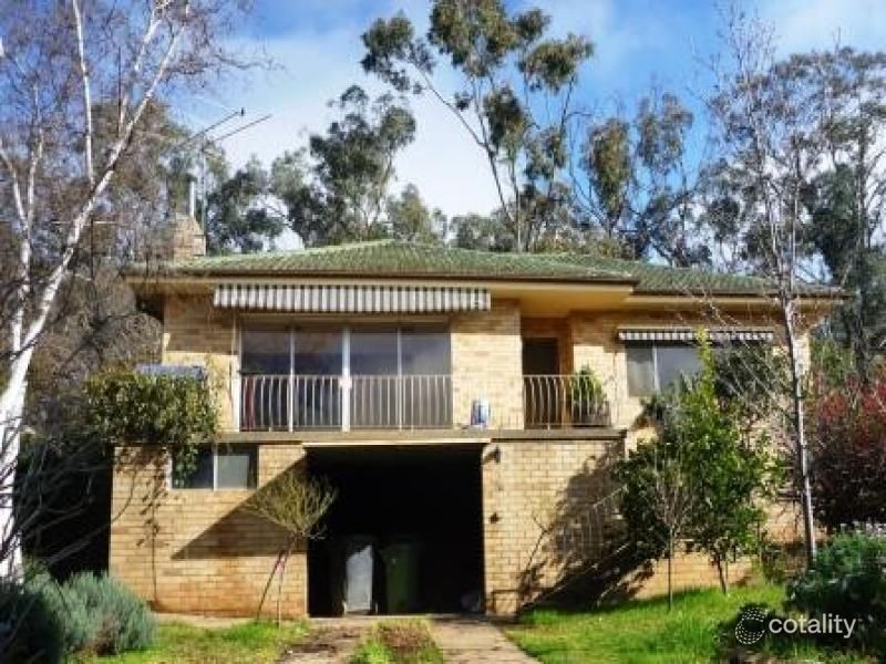 76 Warrawong St, Kooringal, NSW 2650