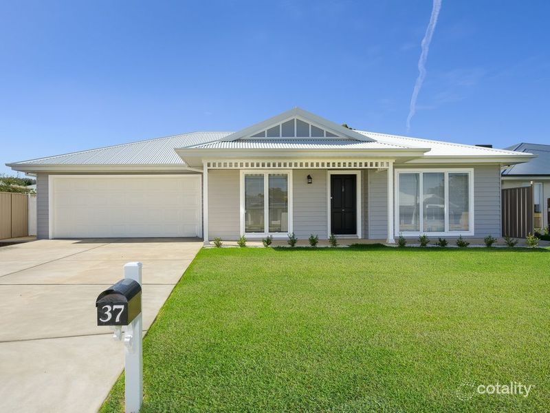 37 Bradman Dr, Boorooma, NSW 2650