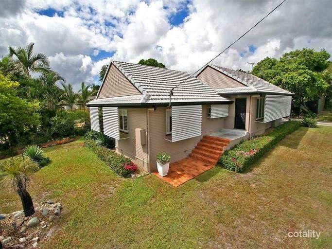 23 Belnoel St, Wavell Heights, QLD 4012