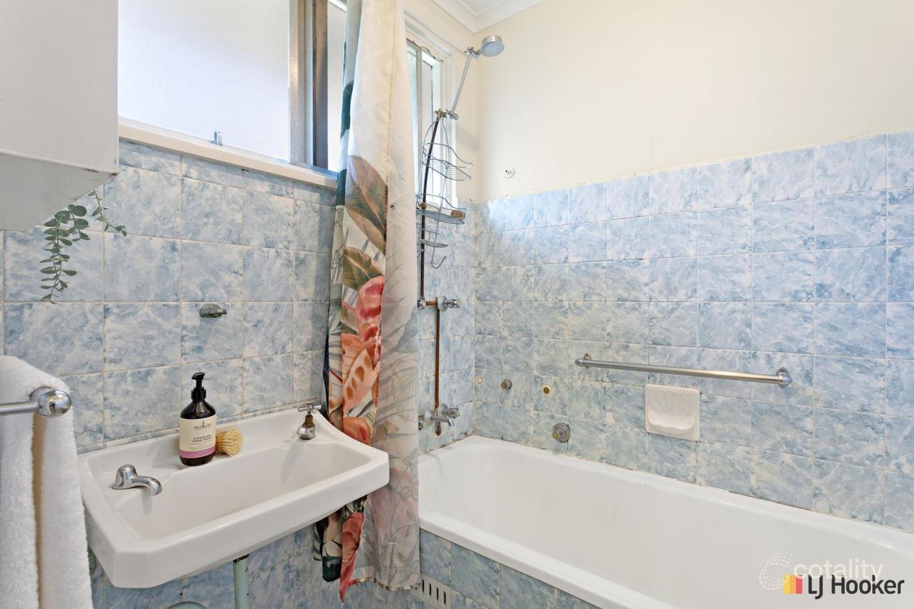 12 Lowrie St, Dickson, ACT 2602