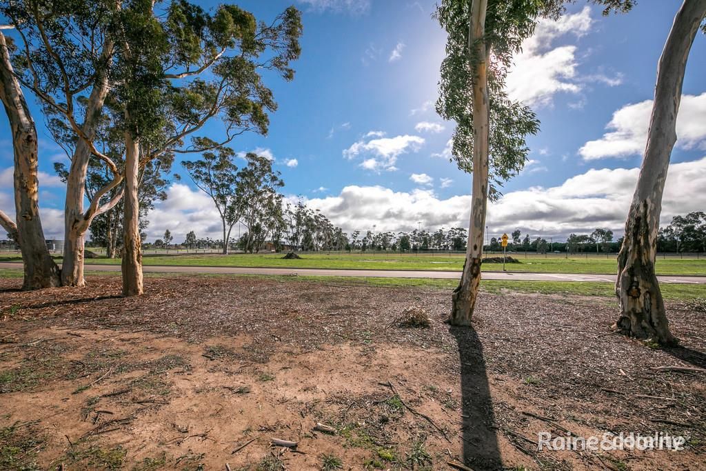 26 Murdoch Ct, Sunbury, VIC 3429