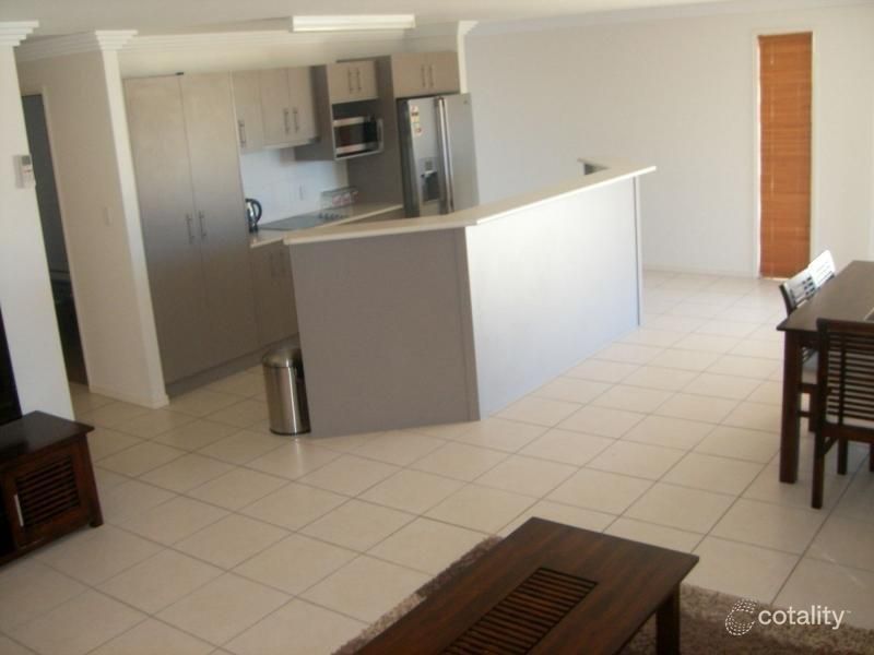 81 Mayfair Dr, Emerald, QLD 4720