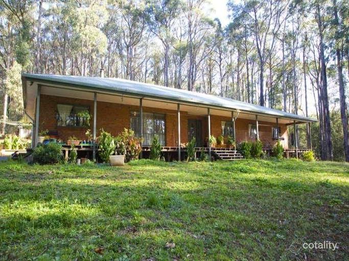 655 Beenak Rd, Yellingbo, VIC 3139