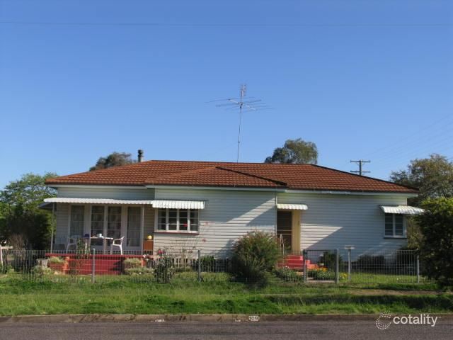 109 Drayton St, Nanango, QLD 4615