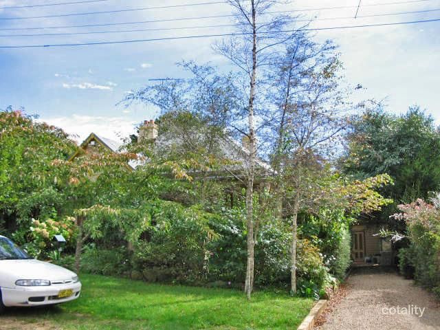 4 Dunmore St, Katoomba, NSW 2780