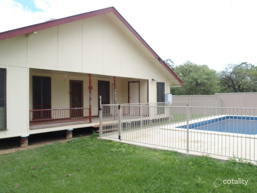 28 Church Lane, Emerald, QLD 4720