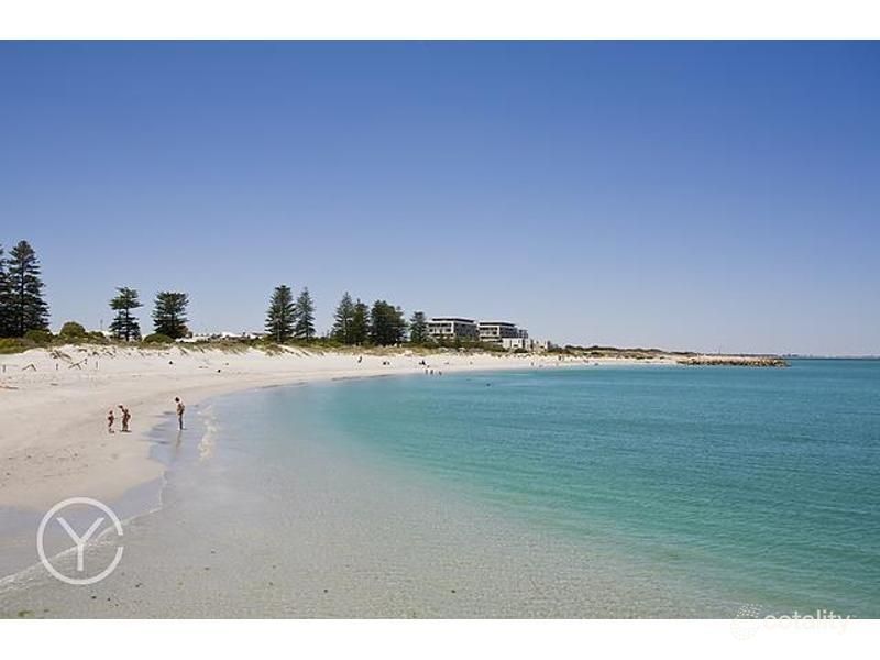 7 Porcelli Cl, South Fremantle, WA 6162