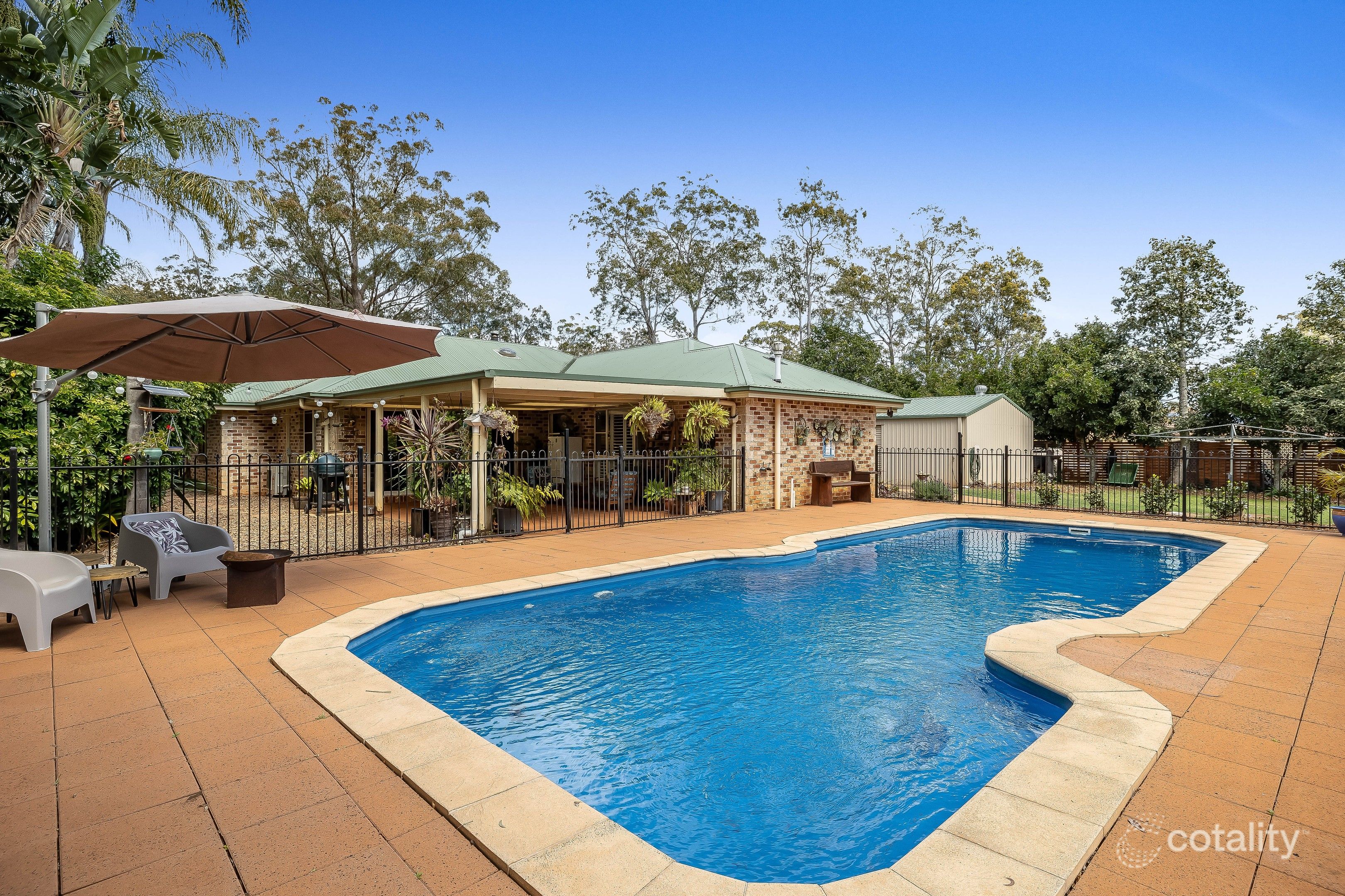 6 Azalea Cl, Highfields, QLD 4352