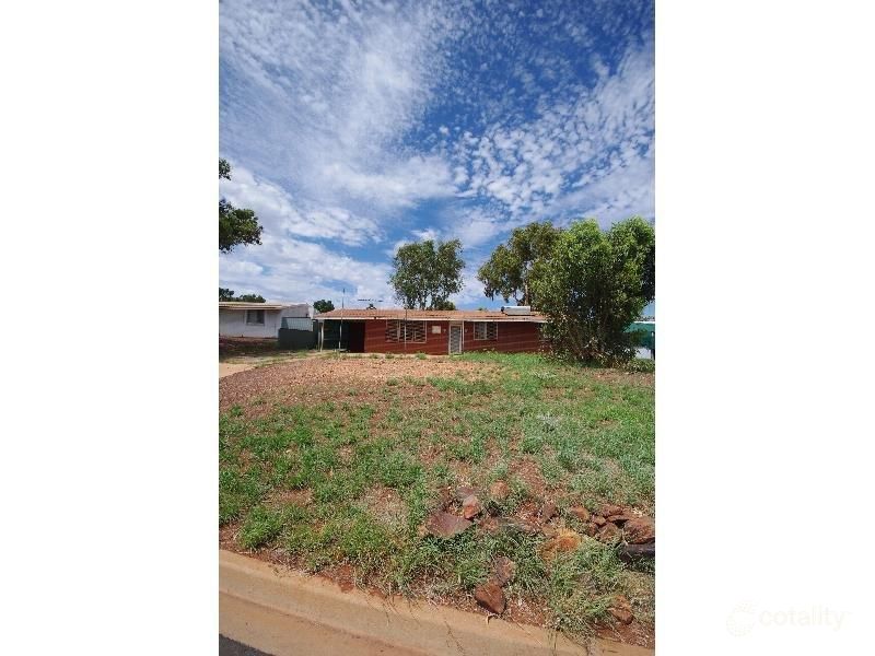 12 Gregory Cres, Dampier, WA 6713