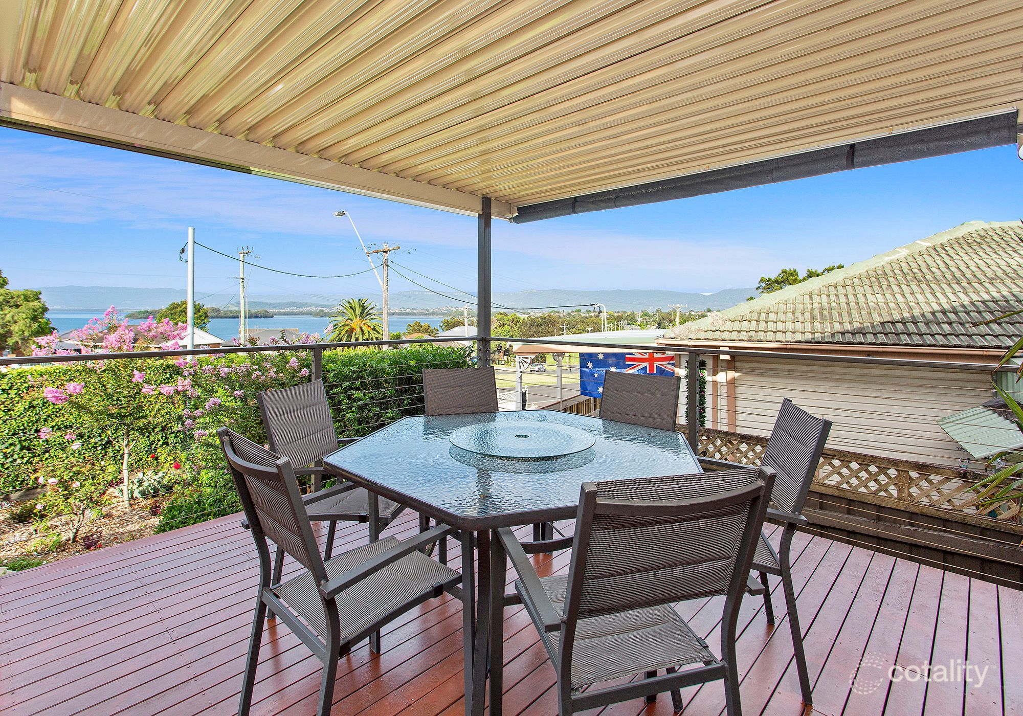 420 Northcliffe Dr, Berkeley, NSW 2506