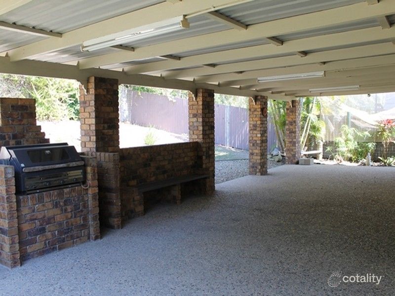 25 Macedon St, Tannum Sands, QLD 4680