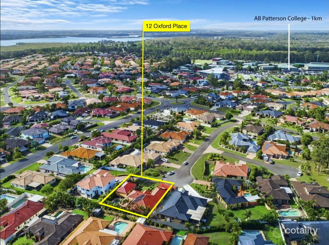 12 Oxford Pl, Arundel, QLD 4214