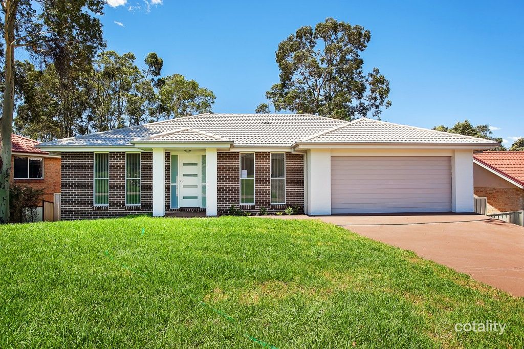 17 Squadron Cres, Rutherford, NSW 2320