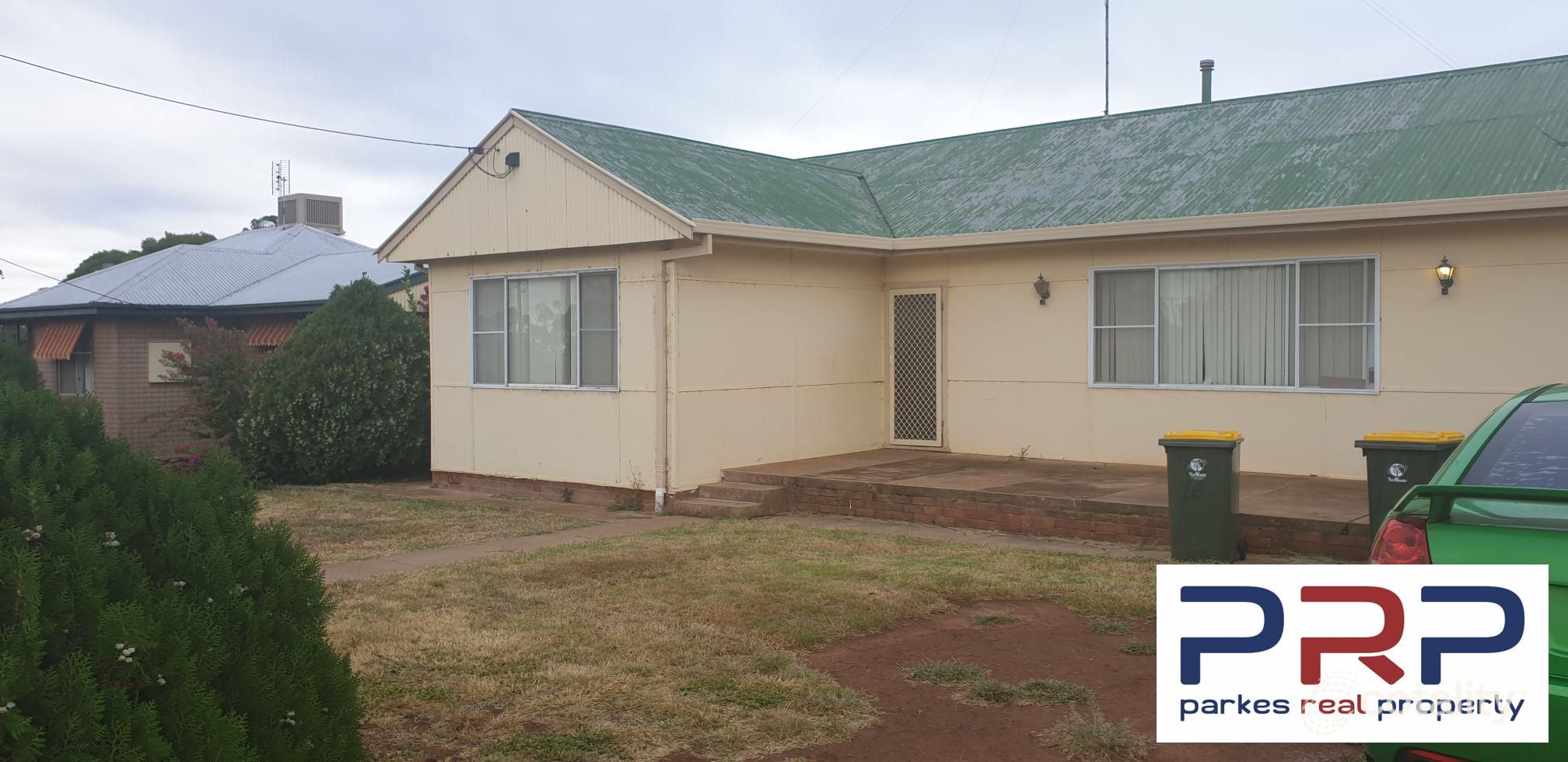 24 Mingelo St, Peak Hill, NSW 2869