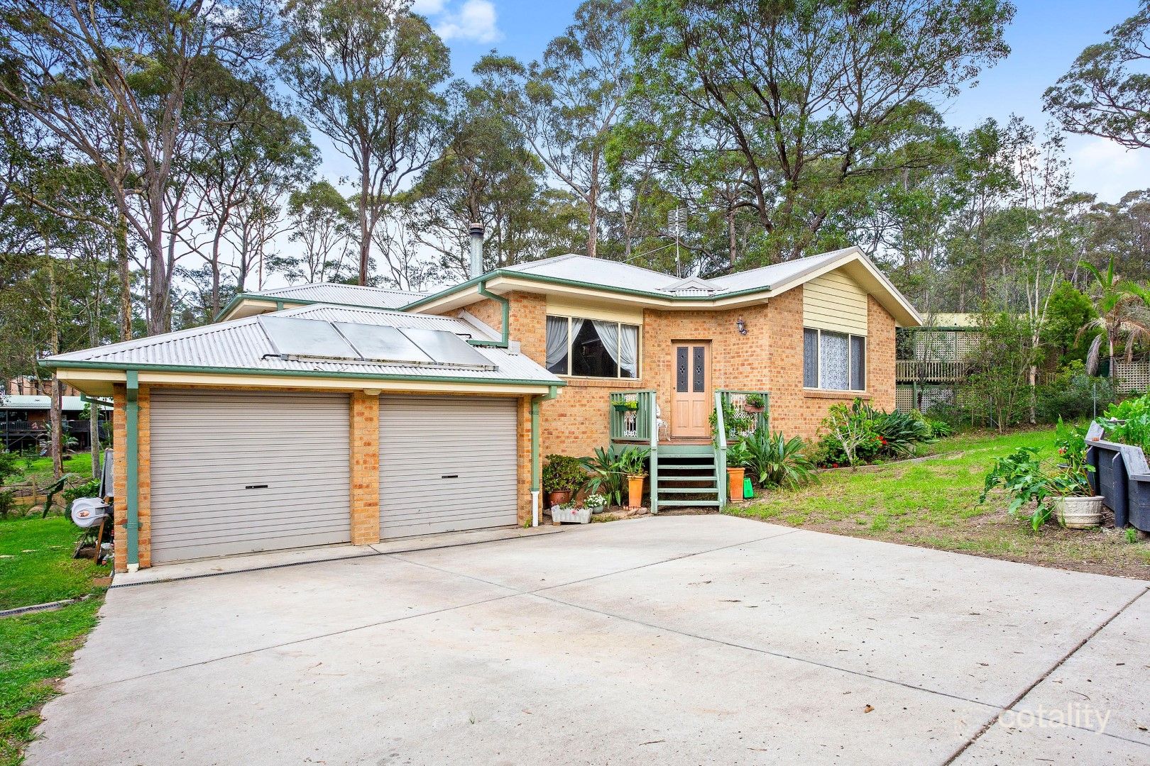 34 Eucalyptus Dr, Dalmeny, NSW 2546