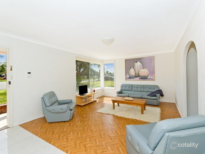 18 Wollondilly Pl, Sylvania Waters, NSW 2224