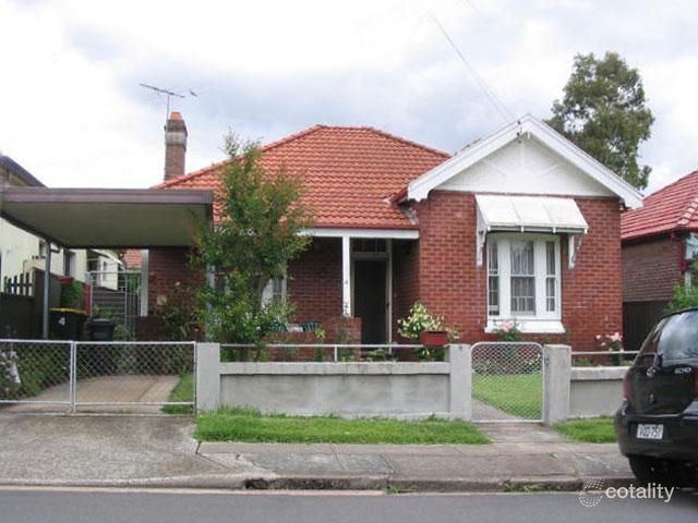 4 Norwood St, Burwood, NSW 2134