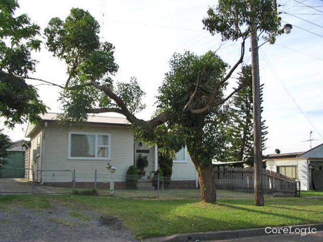 17 Irving St, Edgeworth, NSW 2285