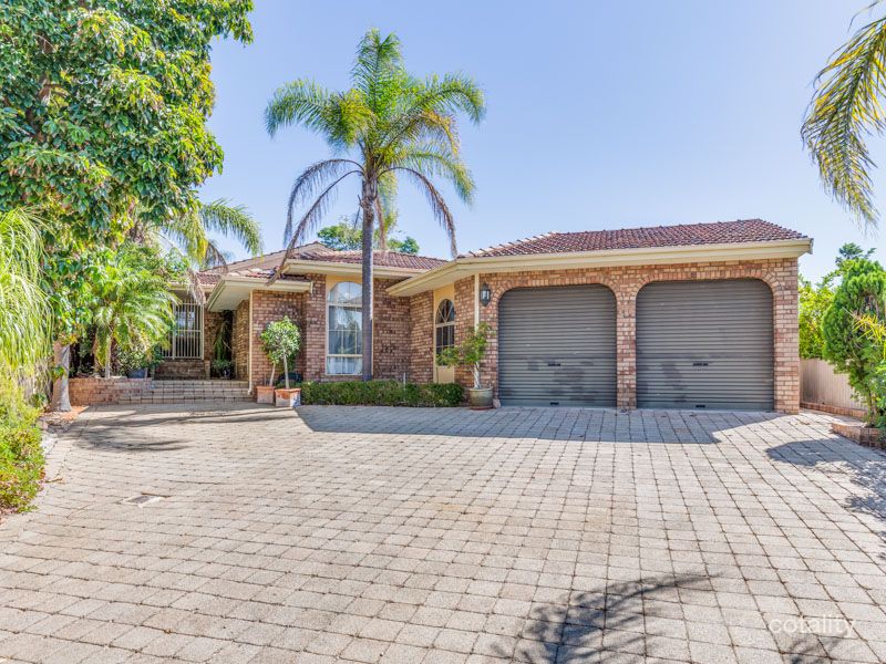 6 Cain Pl, Leeming, WA 6149