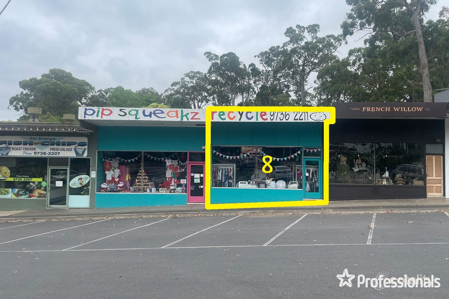 8 York Rd, Mount Evelyn, VIC 3796