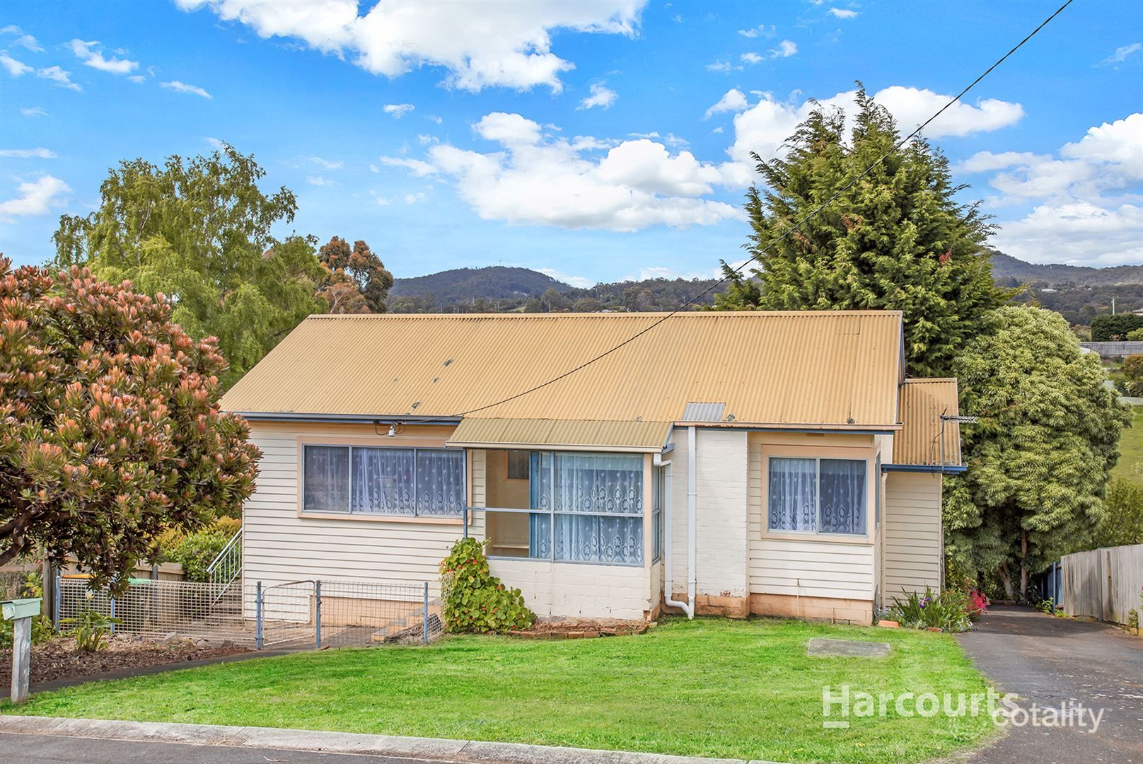 40 Ashwater Cres, Penguin, TAS 7316
