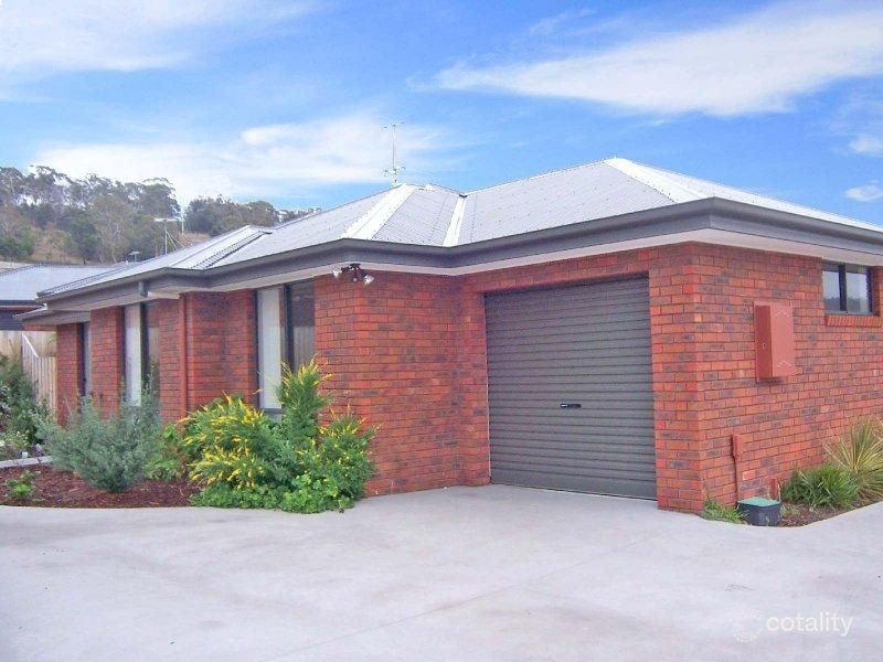 1/2 Glenfern St, Howrah, TAS 7018