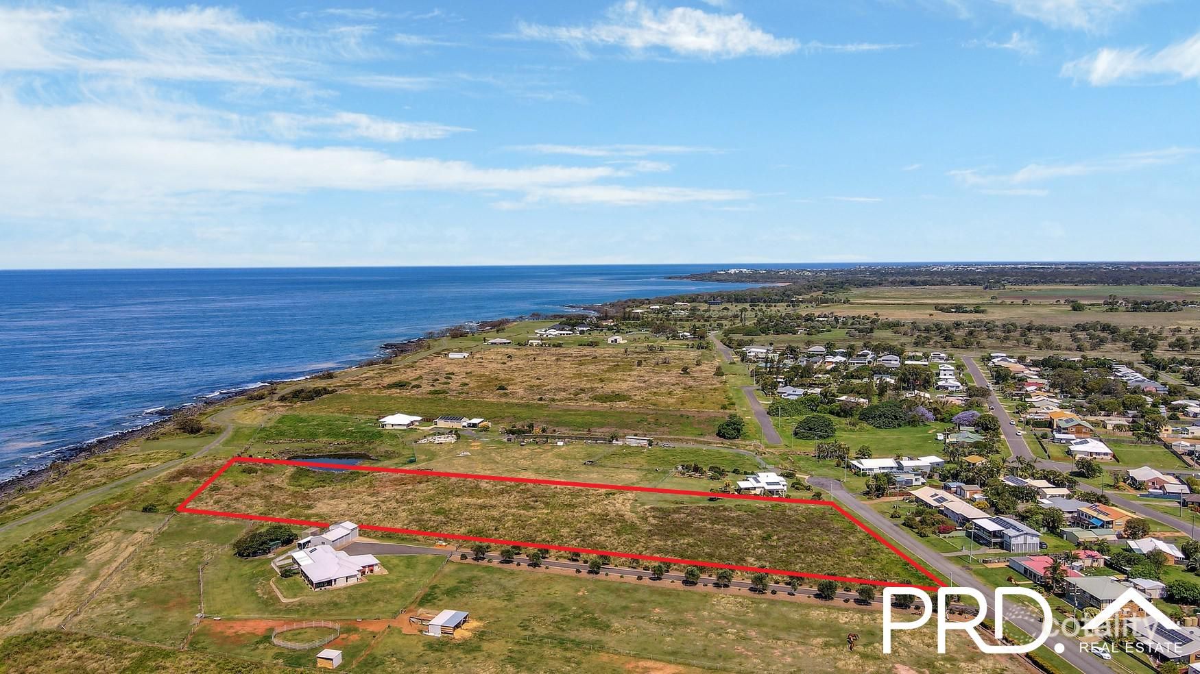 102-110 Shelley St, Burnett Heads, QLD 4670