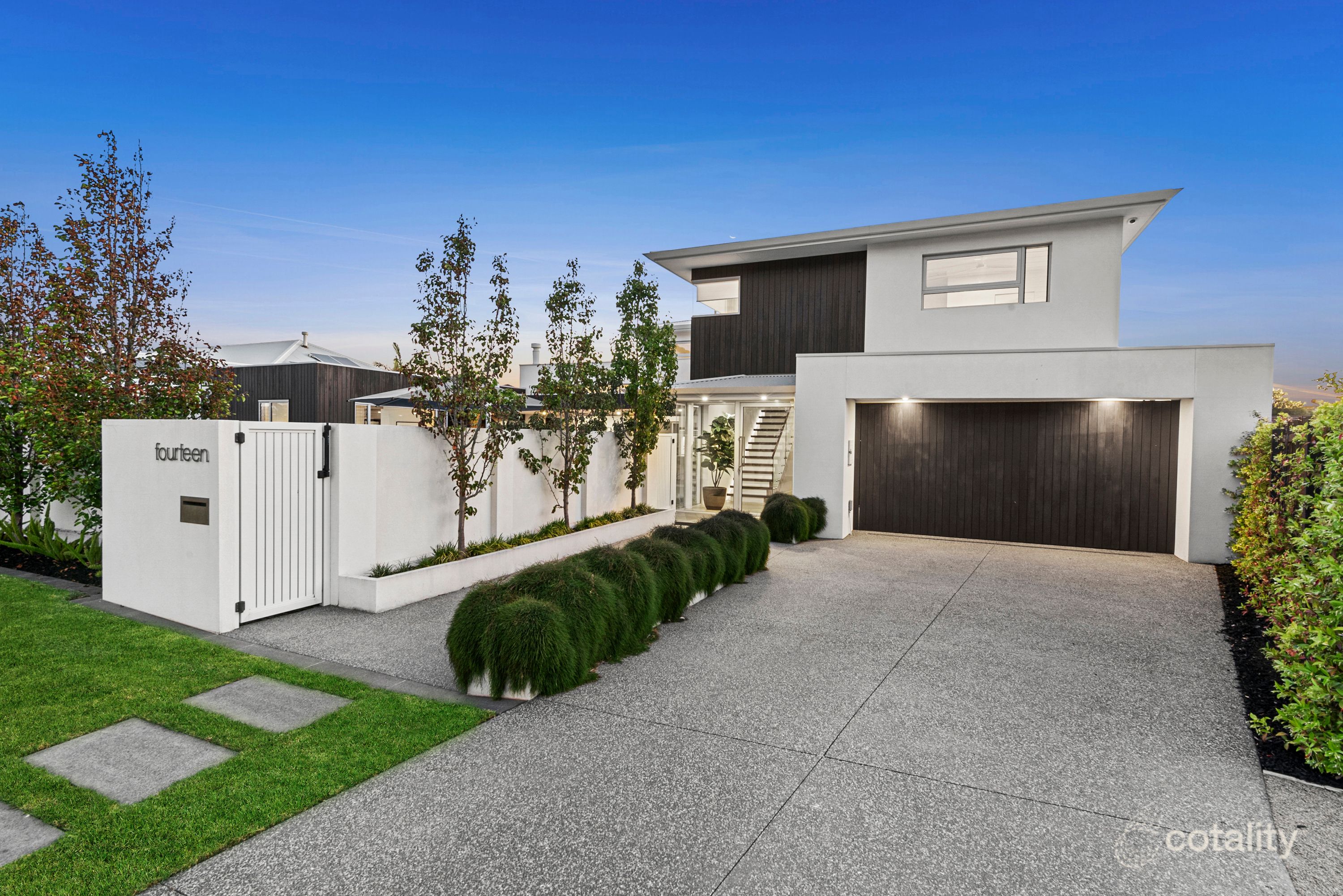 14 Thurloo Dr, Safety Beach, VIC 3936