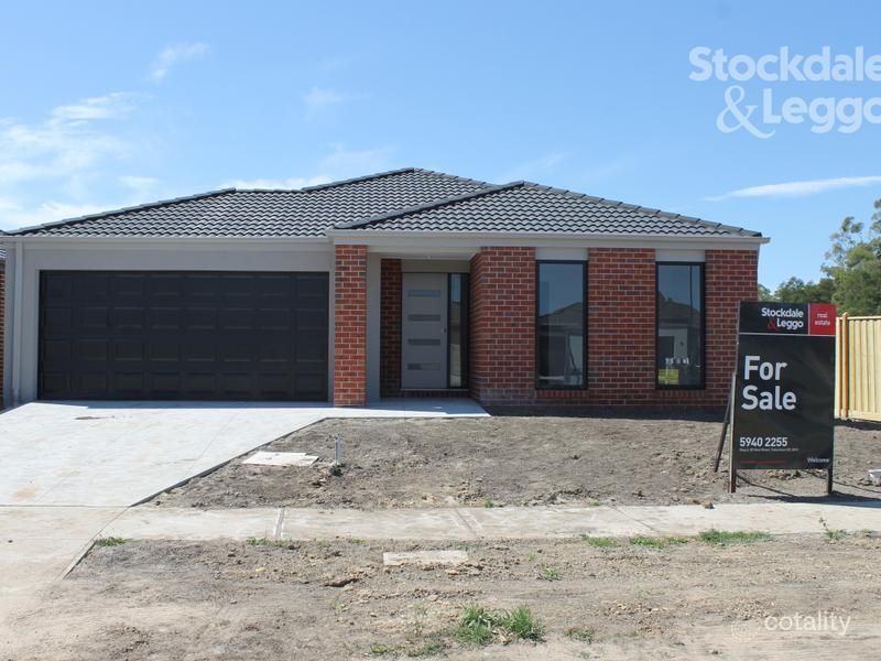 71 Corymbia Prom, Pakenham, VIC 3810