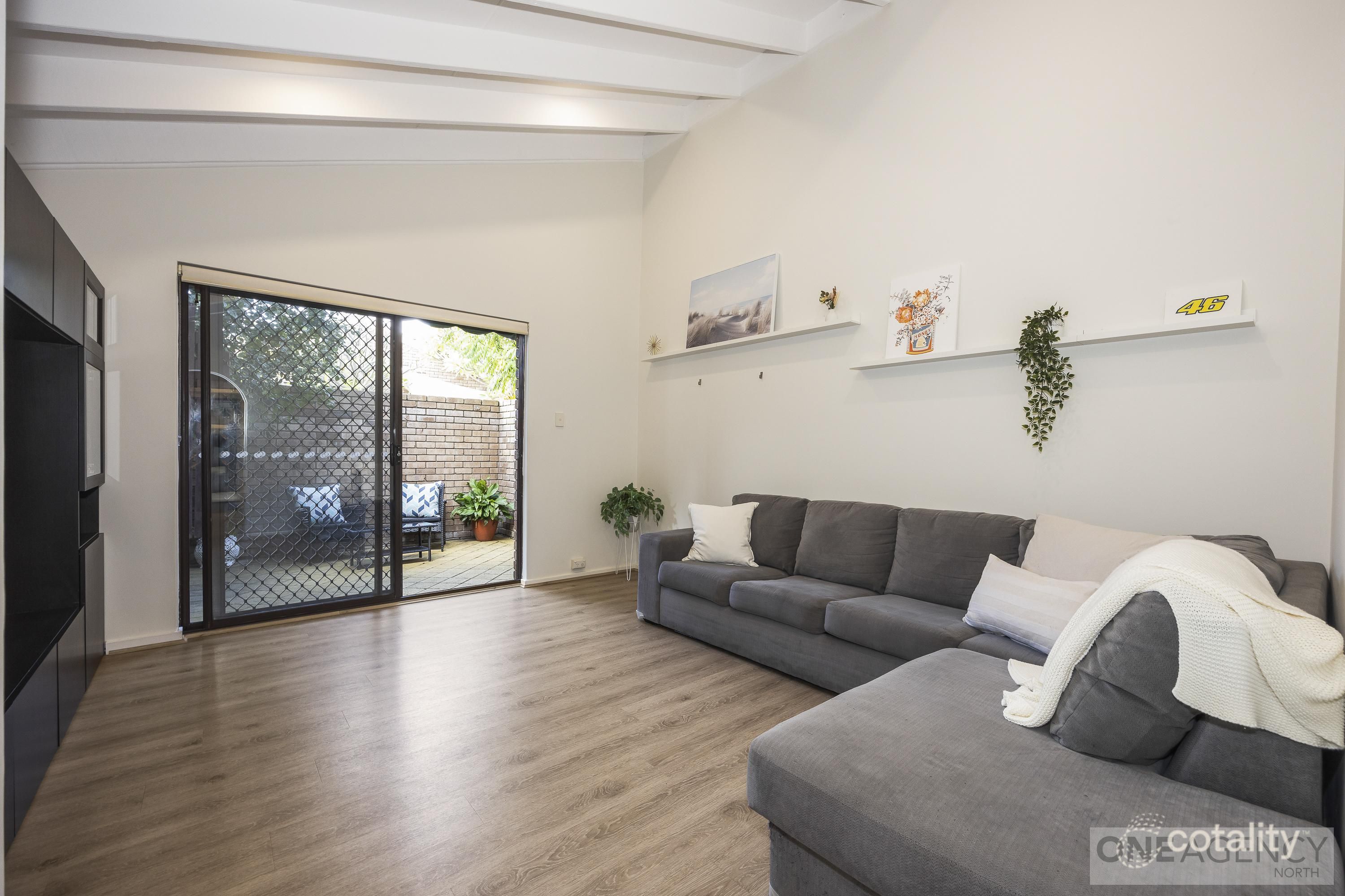 4/27 Swan St, Osborne Park, WA 6017