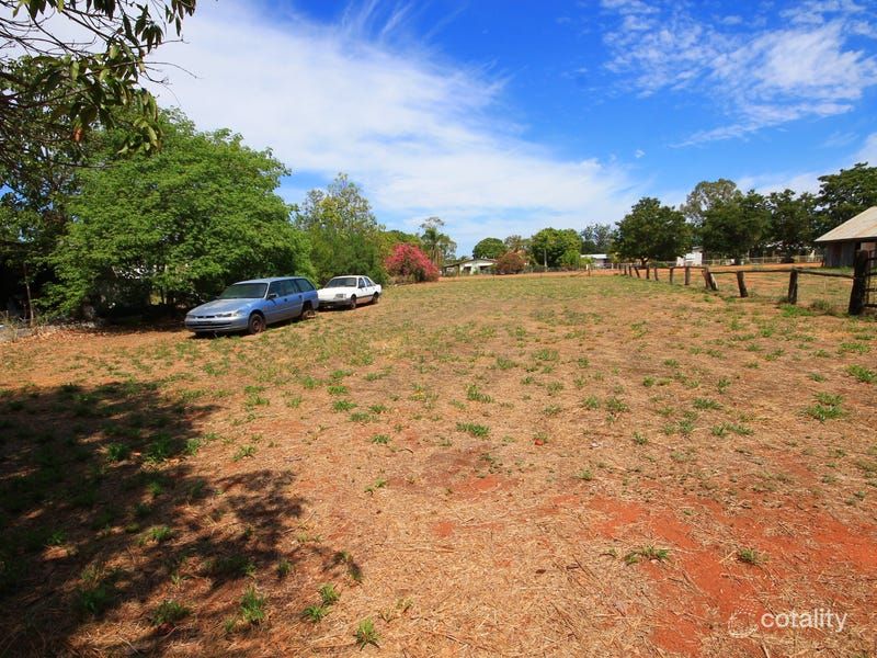 38 Main St, Pentland, QLD 4816