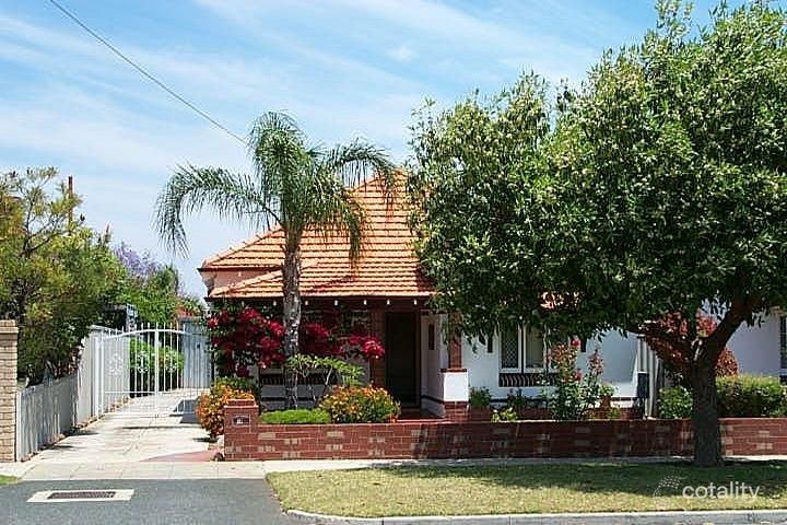 13 Milton St, Mount Hawthorn, WA 6016