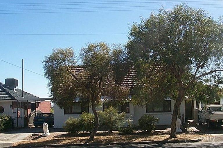 76 Lansdowne Rd, Kensington, WA 6151