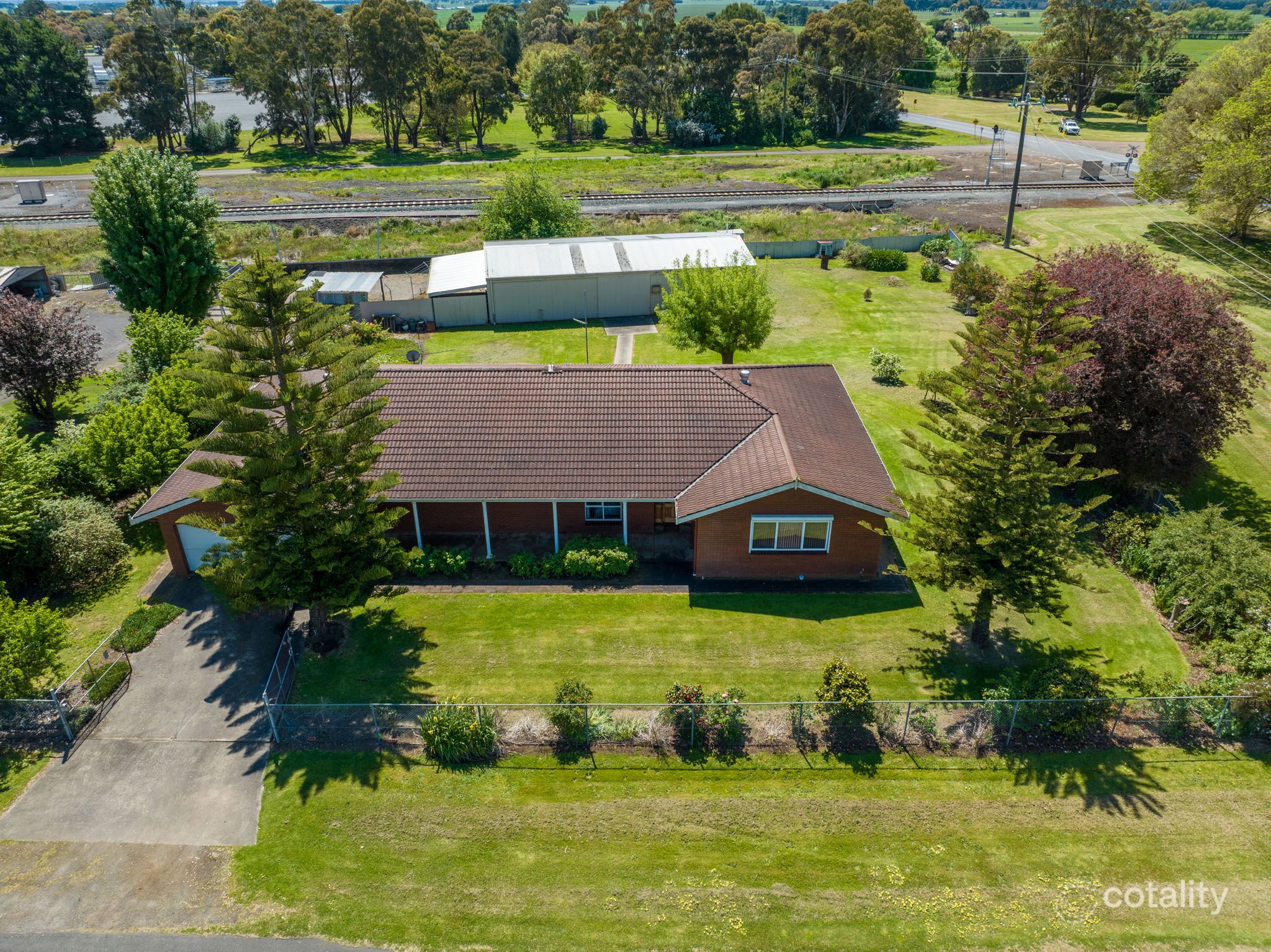 2 Longmore St, Camperdown, VIC 3260