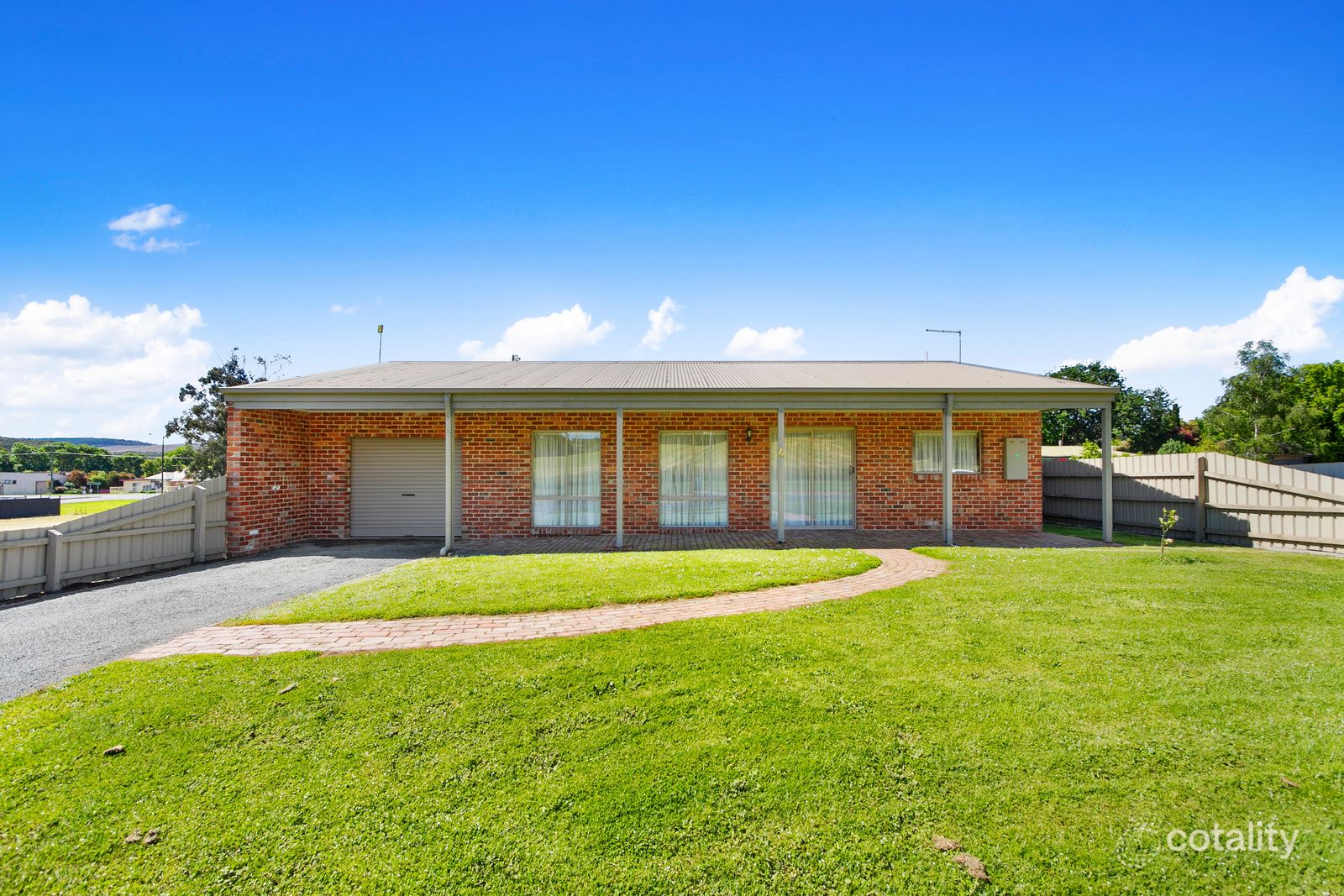 4 Calladale Ct, Gormandale, VIC 3873
