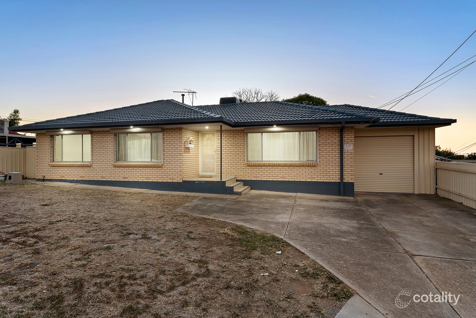 375 Nelson Rd, Para Hills, SA 5096
