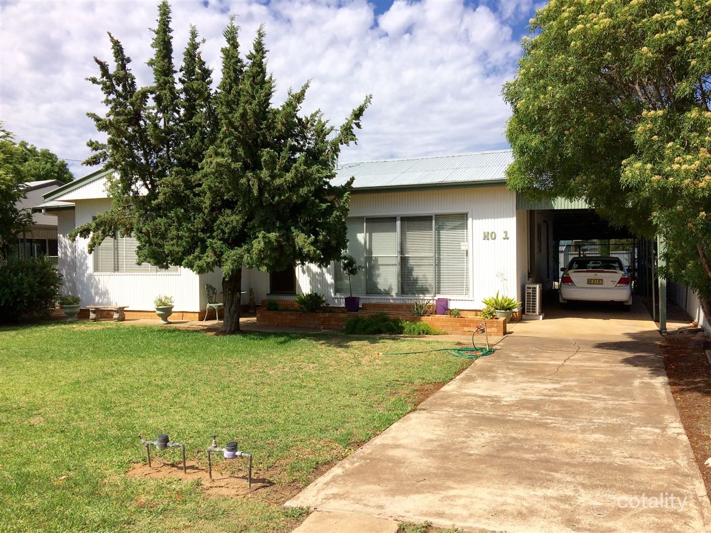 1 Thornton Ave, Warren, NSW 2824