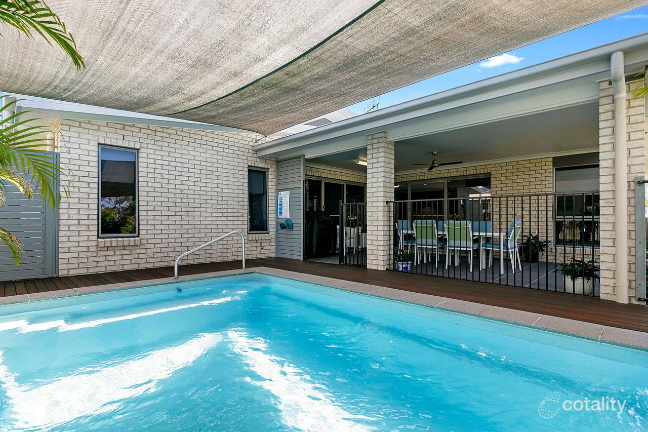 43 Philip St, Howard, QLD 4659