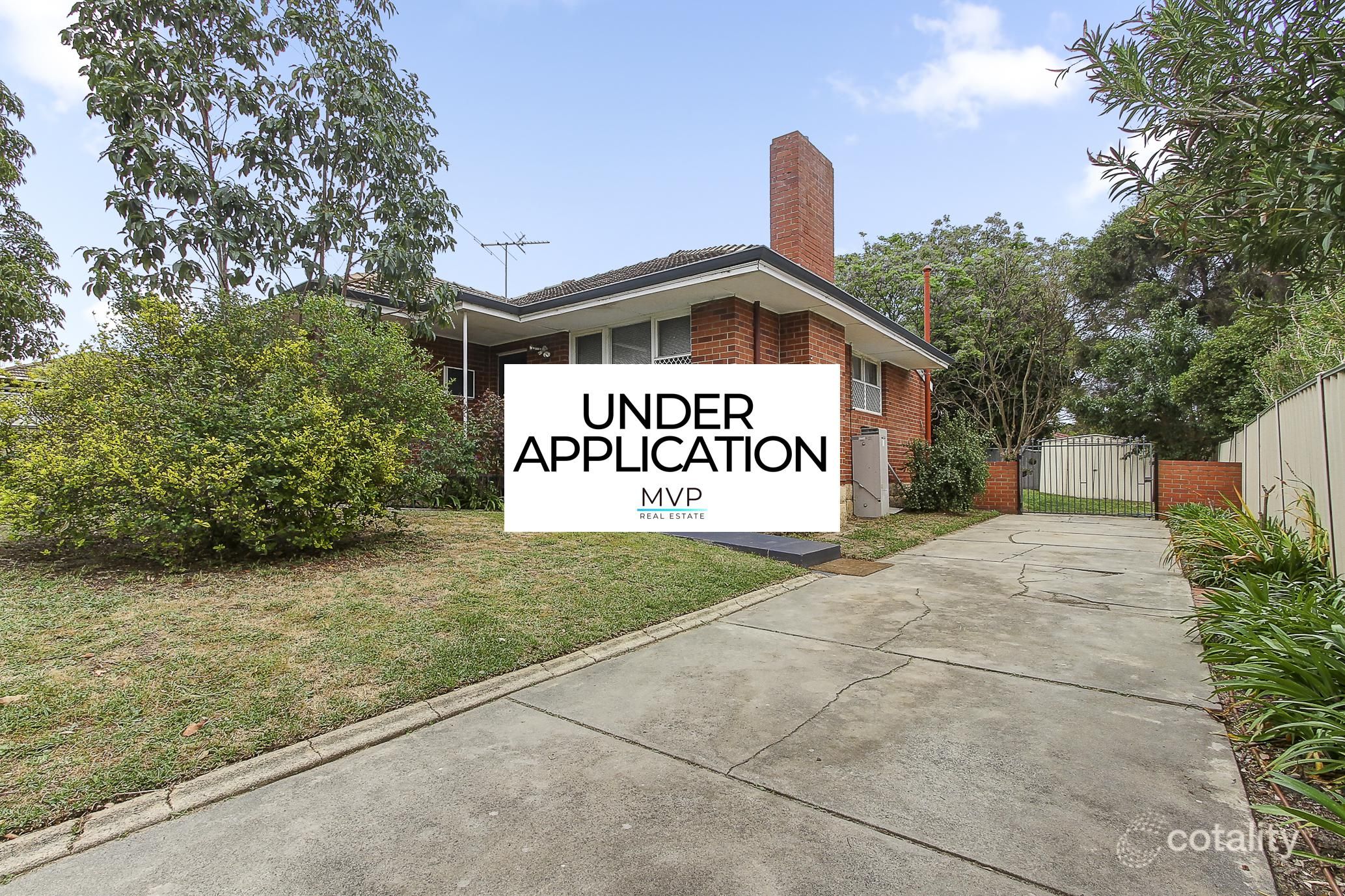 12 Waverley Rd, Coolbellup, WA 6163