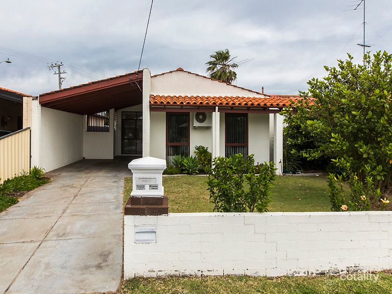 2/1 Quamby Pl, Rockingham, WA 6168