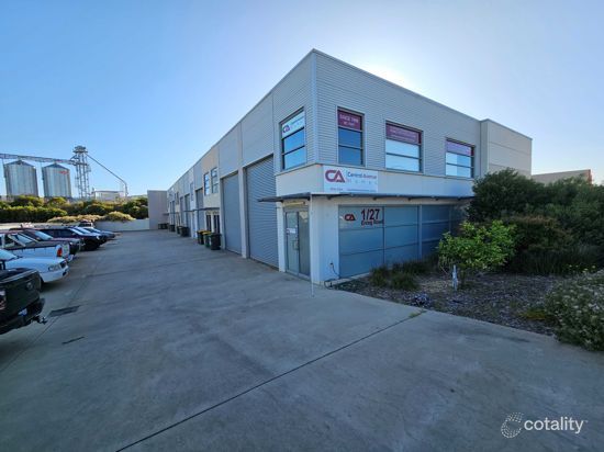 1/27 Erceg Rd, Yangebup, WA 6164